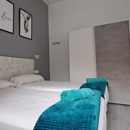 Apartamento La Loperana มาลากา ภายนอก รูปภาพ